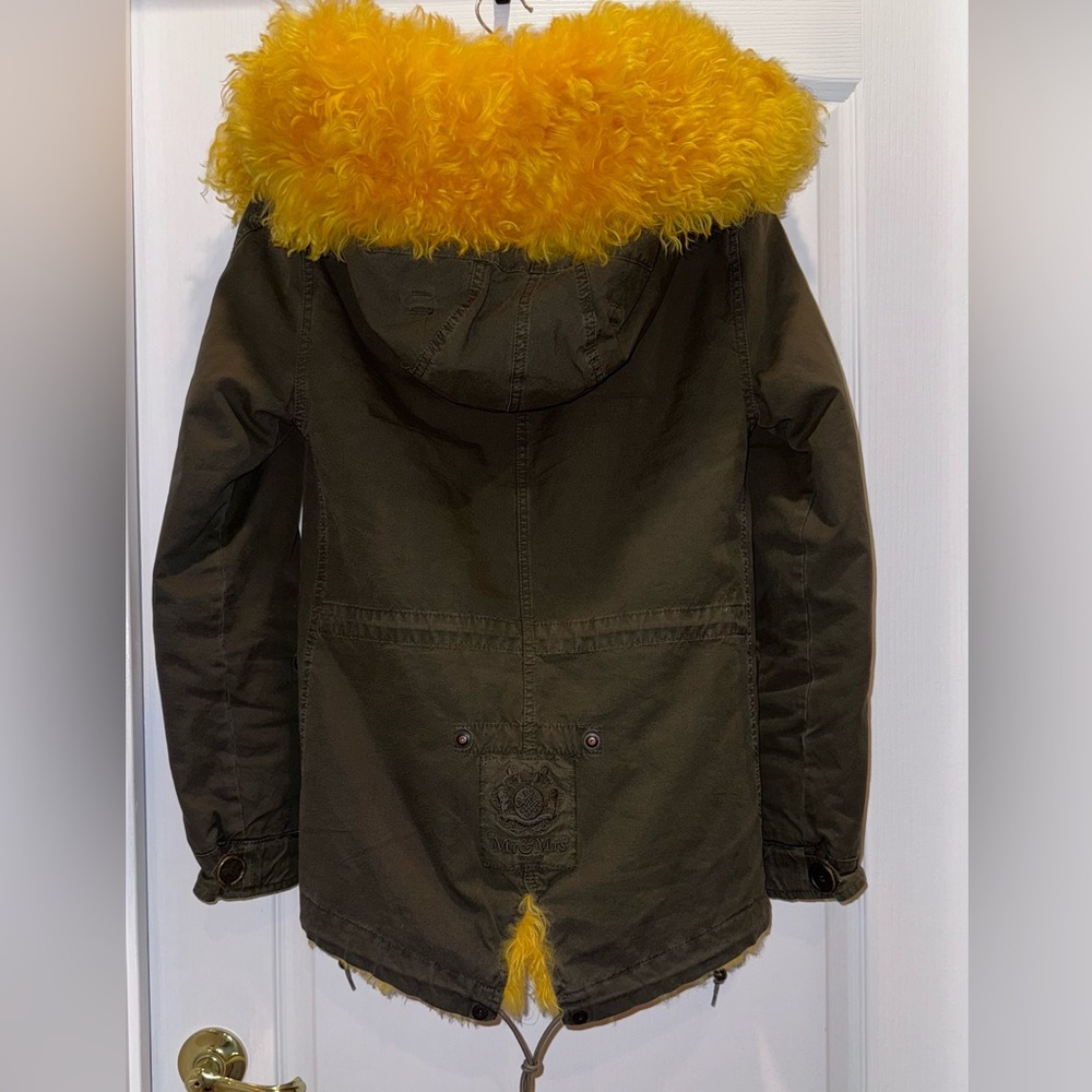 Mr. & Mrs. Italy Real lamb Fur lined hooded coat! - Picture 5 of 11